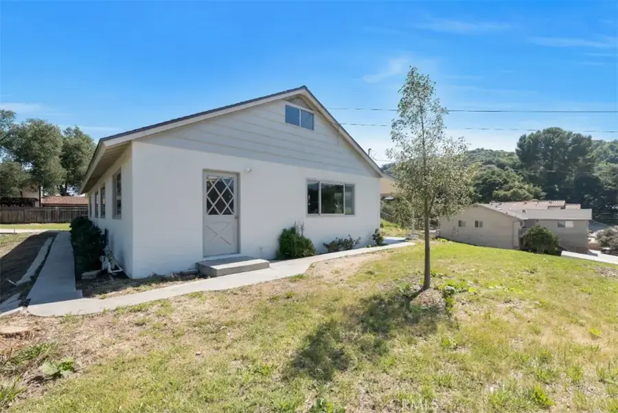 25030 Atwood Boulevard, Newhall, CA 91321 - #3