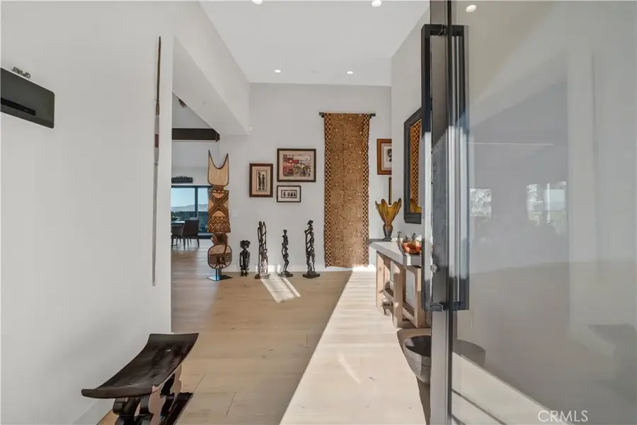 4326 Coronet Drive, Encino, CA 91316 - #3