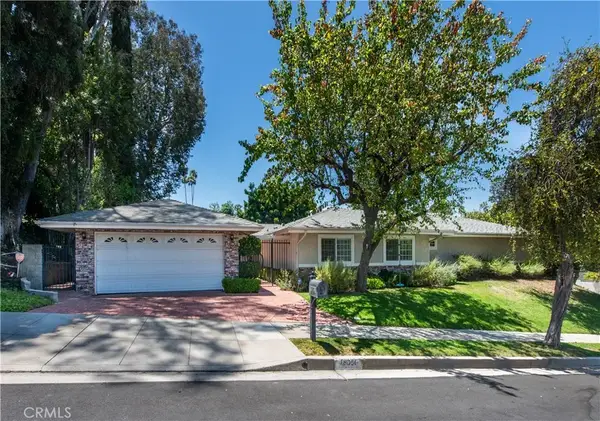 18056 Lake Encino, Encino, CA 91316