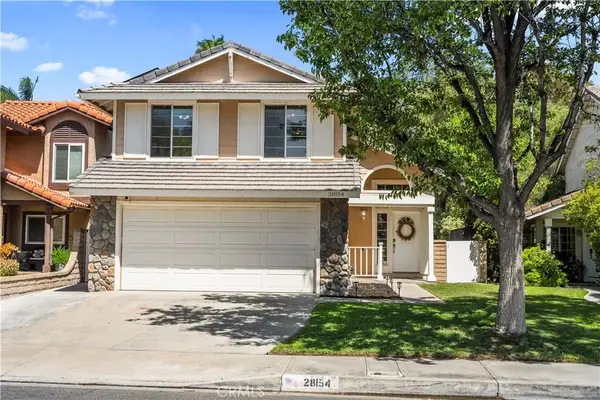 28154 Guilford Lane, Saugus, CA 91350