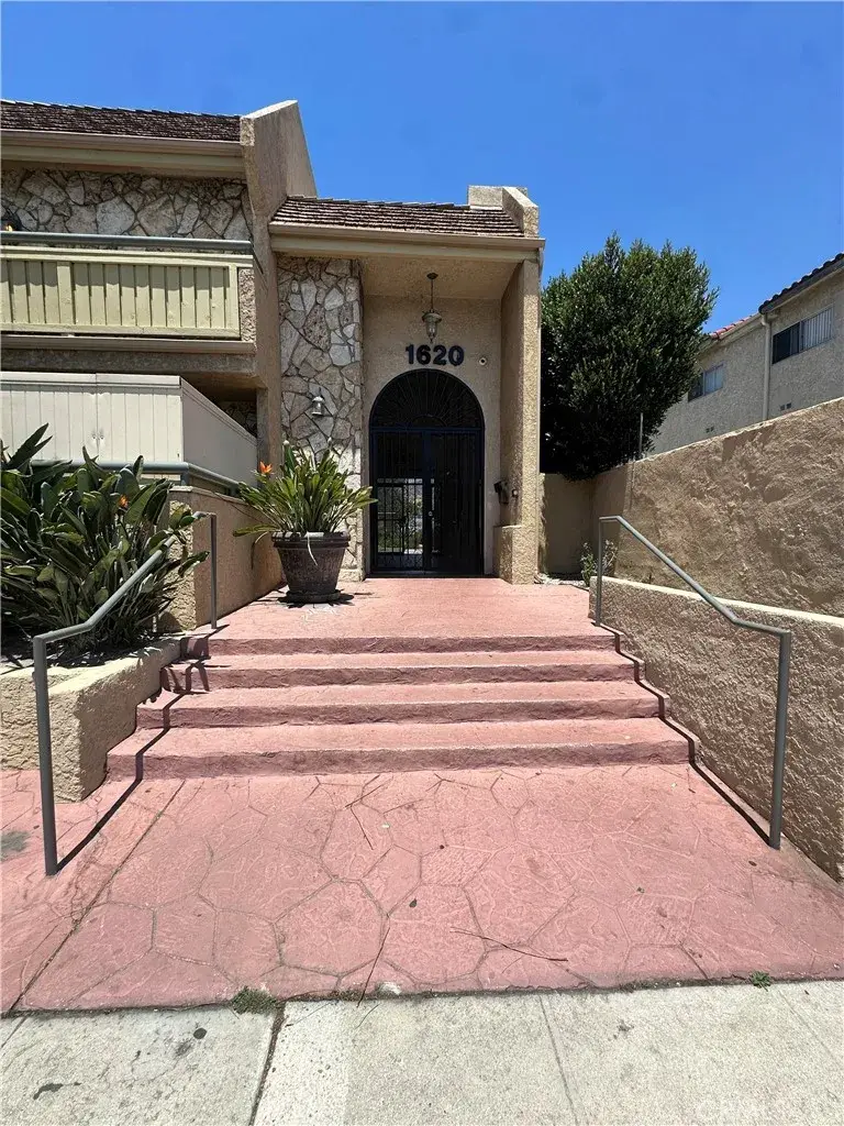 1620 N San Fernando, Burbank, CA 91504 - #1