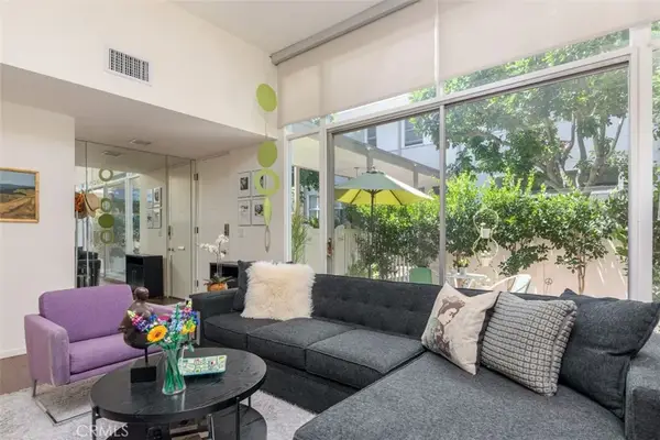 4362 W Kling, Burbank, CA 91505