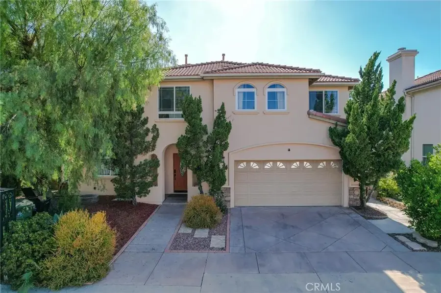 8501 Browns Creek Ln, Canoga Park, CA 91304 - #2