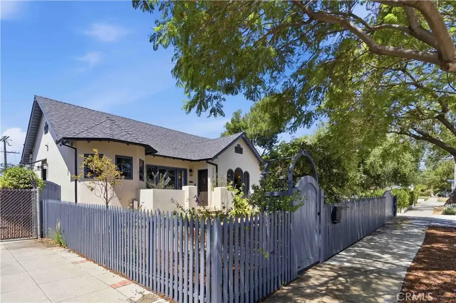 3362 Madera, Los Angeles, CA 90039 - #3