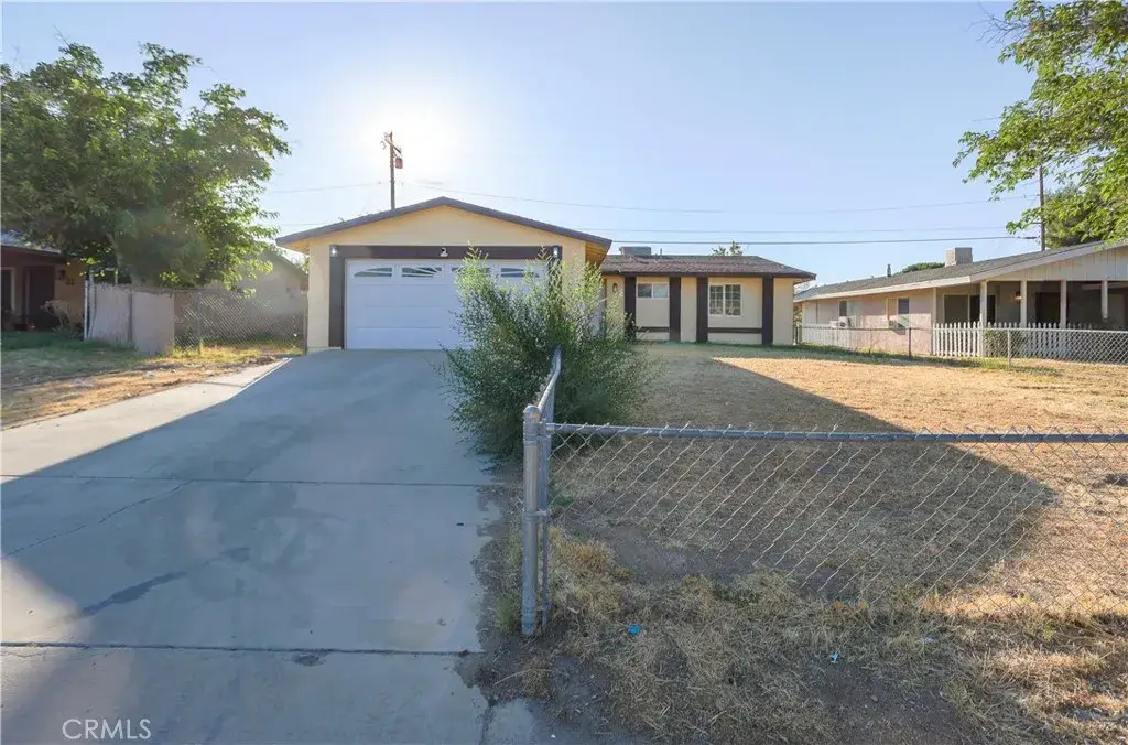 3340 Roxbury, Rosamond, CA 93560 - #1