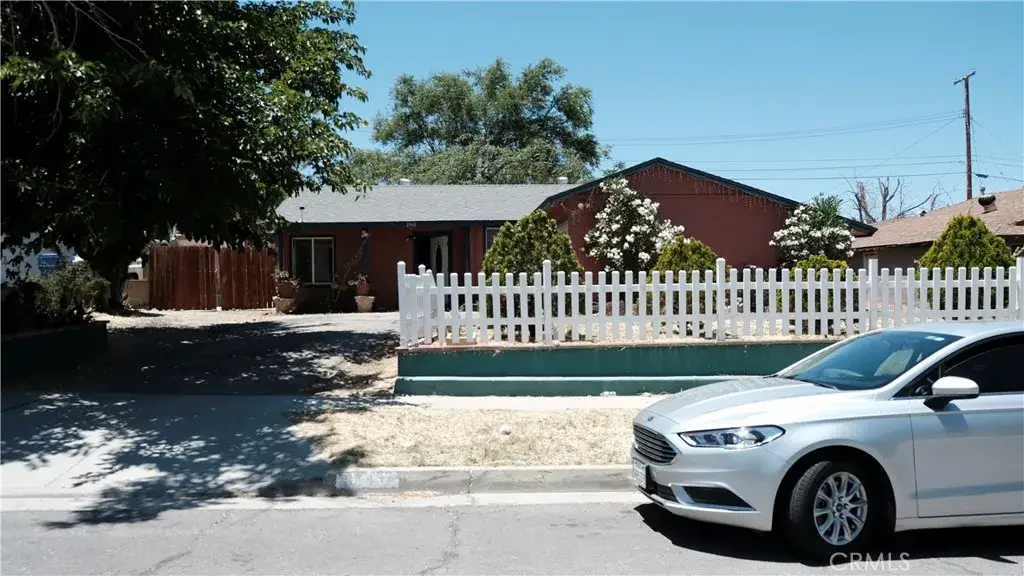 37431 Larkin Avenue, Palmdale, CA 93550 - #1