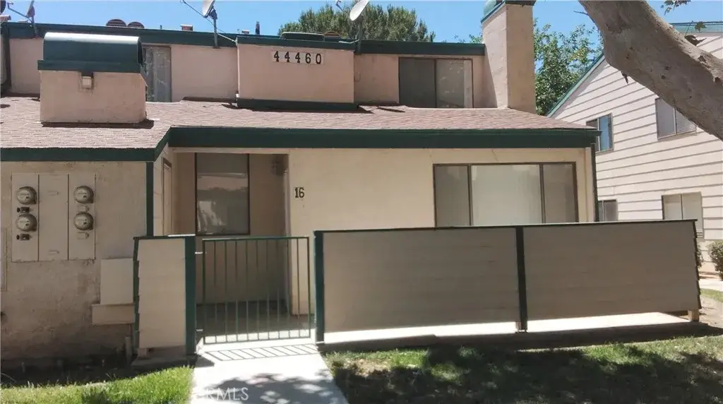 44460 15th Street East #16, Lancaster, CA 93535 - #1