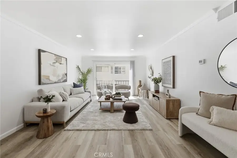 5257 Radford Avenue #212, Valley Village, CA 91607 - #2
