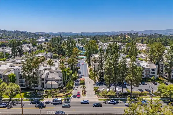 5565 Canoga #117, Woodland Hills, CA 91367