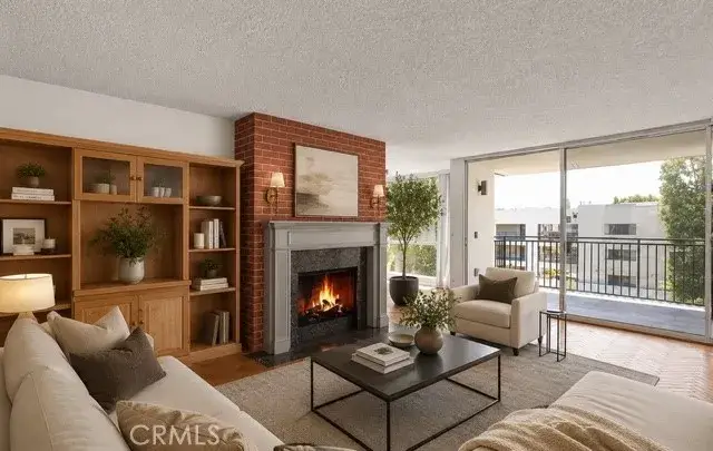 1340 S Beverly Glen Boulevard #211, Los Angeles, CA 90024 - #2