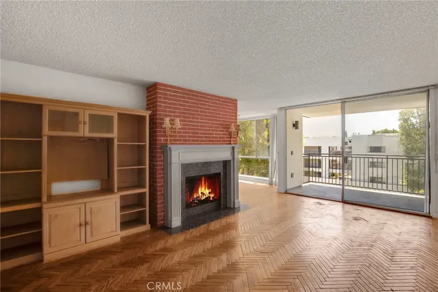1340 S Beverly Glen Boulevard #211, Los Angeles, CA 90024 - #3