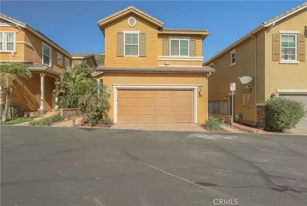 28215 Clementine Drive, Saugus, CA 91350