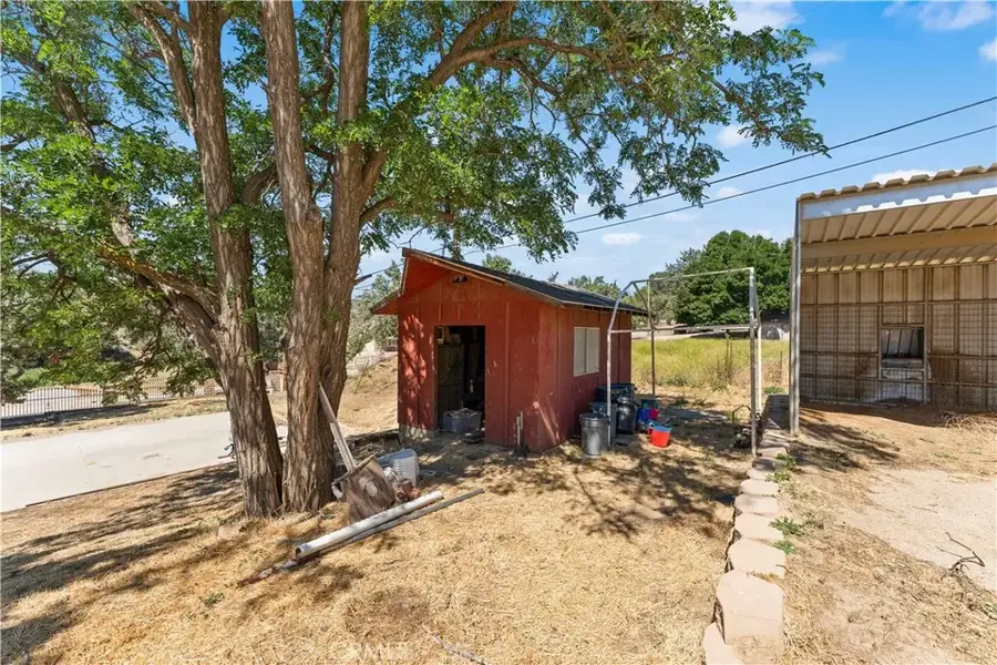 9715 Northside, Leona Valley, CA 93551 - #2