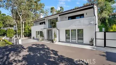 23670 Park Andorra, Calabasas, CA 91302