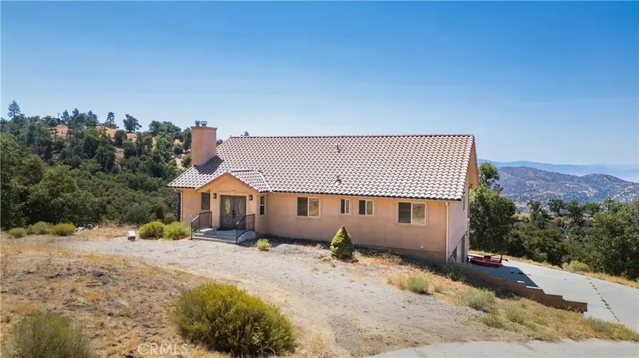 29600 Goldspike Road, Tehachapi, CA 93561 - #2
