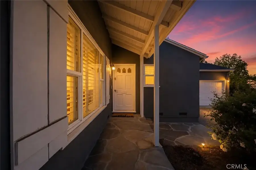 6458 Hanna, Woodland Hills, CA 91303 - #3
