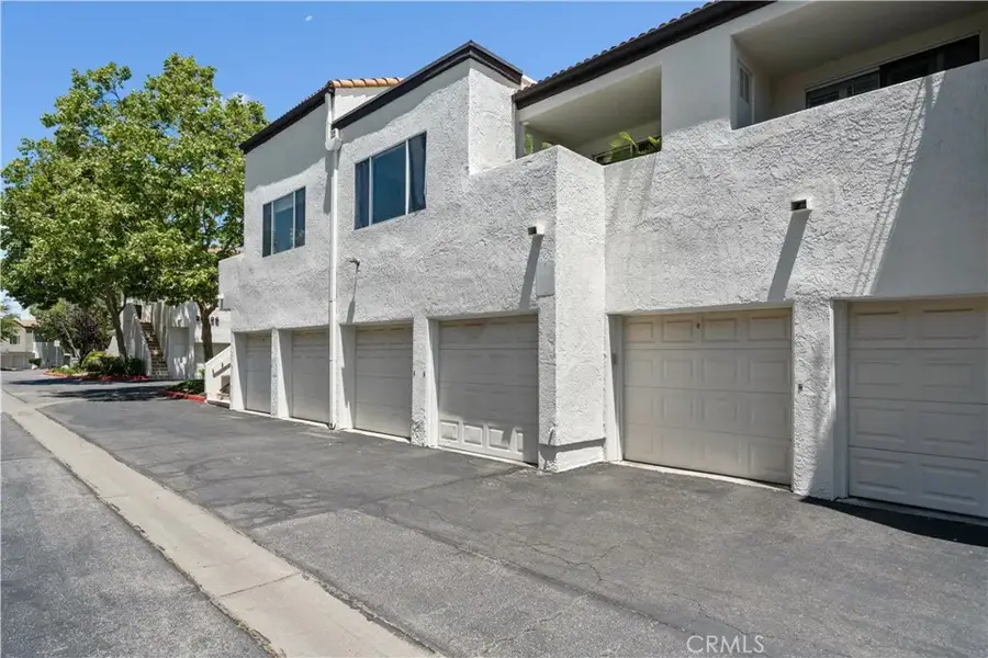 21305 Nandina Lane #201, Newhall, CA 91321 - #2