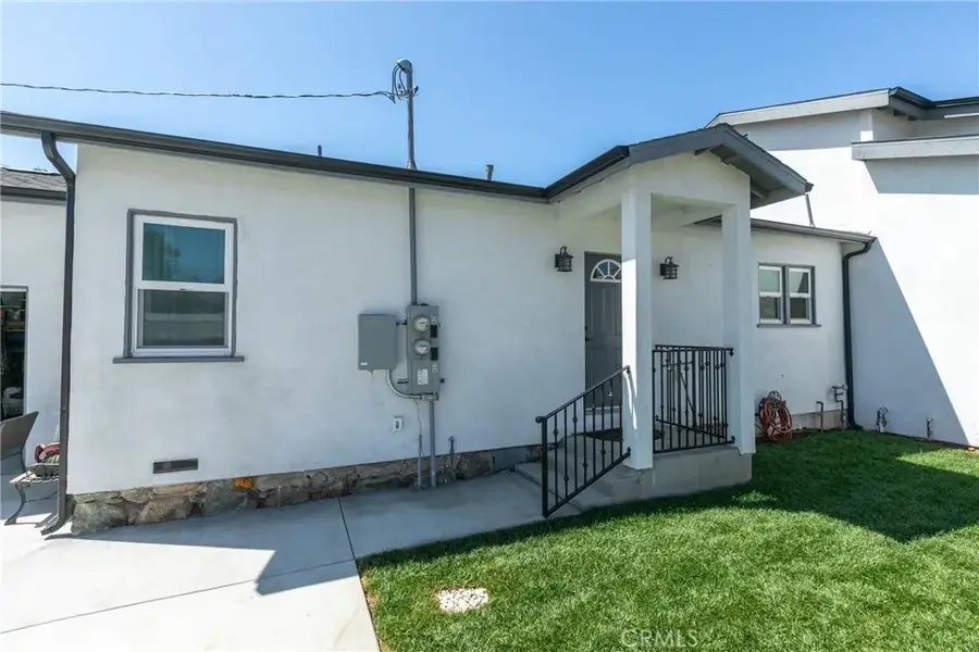 420 N 12th, Santa Paula, CA 93060 - #2