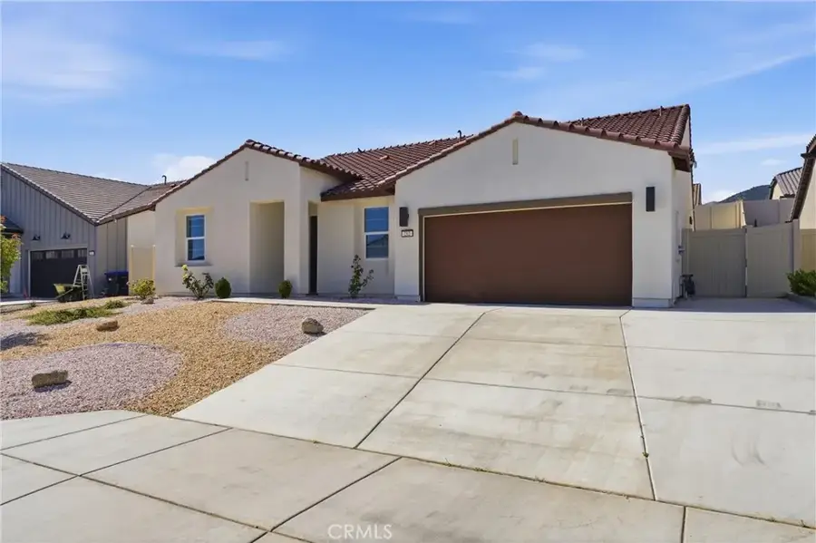 212 Artina, Tehachapi, CA 93561 - #3