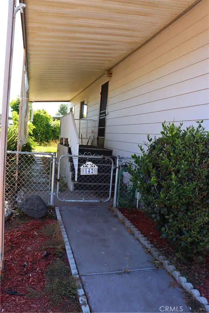 142 Via Rosal, Camarillo, CA 93012 - #3