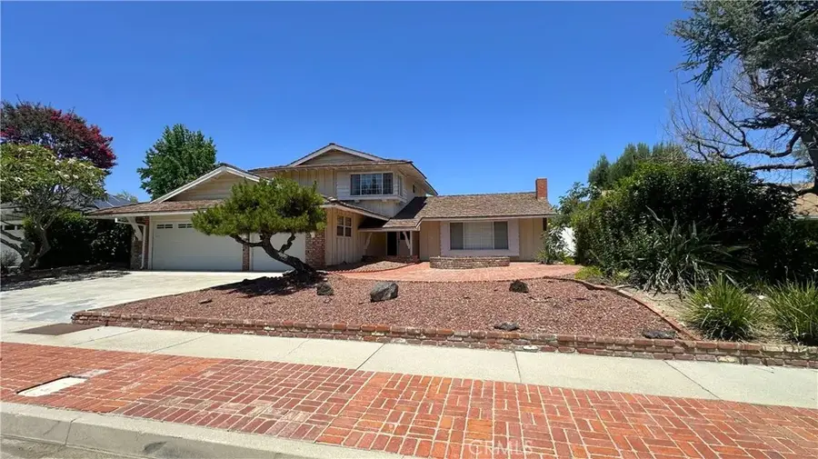 10840 Sylvia Avenue, Porter Ranch, CA 91326 - #2