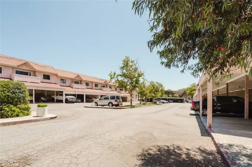 10943 Laurel Canyon #14, San Fernando, CA 91340 - #1