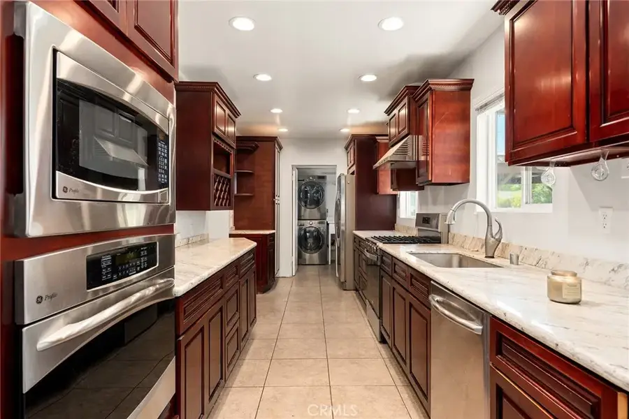 13042 Aetna Street, Valley Glen, CA 91401 - #2
