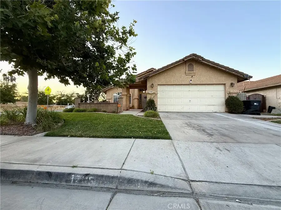 1705 Lightcap Street, Lancaster, CA 93535 - #2