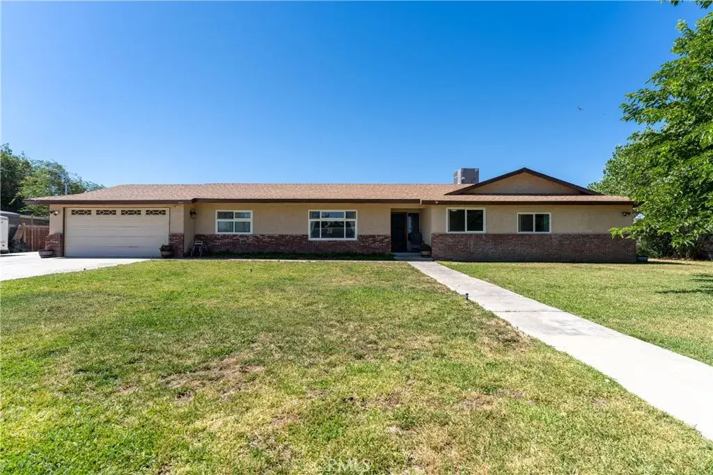 8954 E Avenue T14, Littlerock, CA 93543 - #1