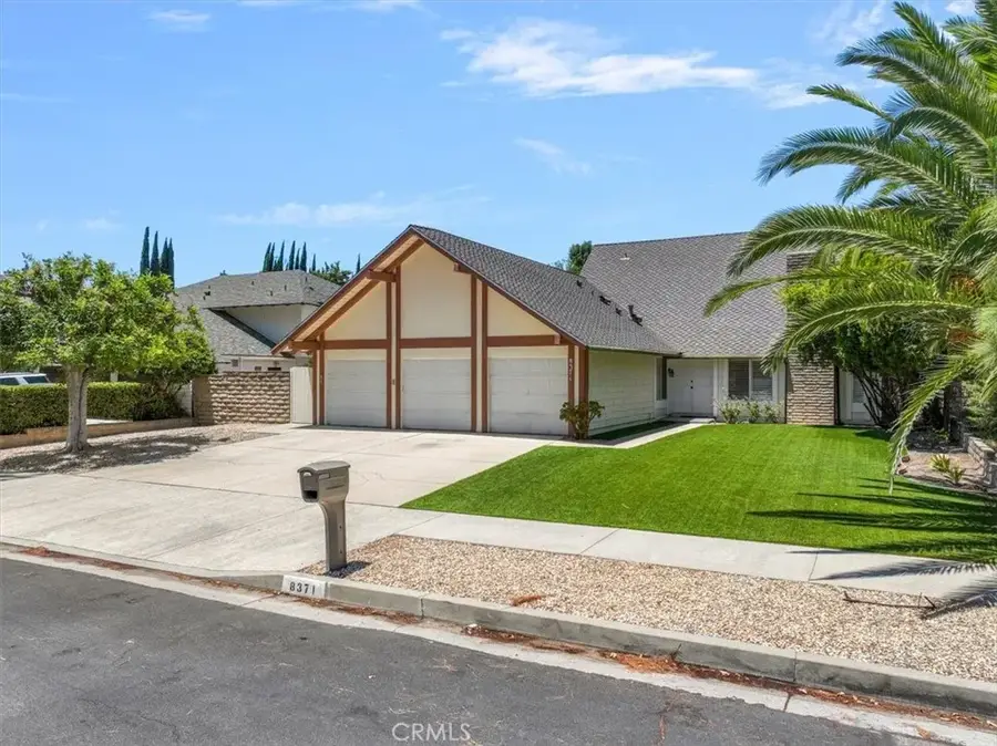 8371 Faust Avenue, West Hills, CA 91304 - #3