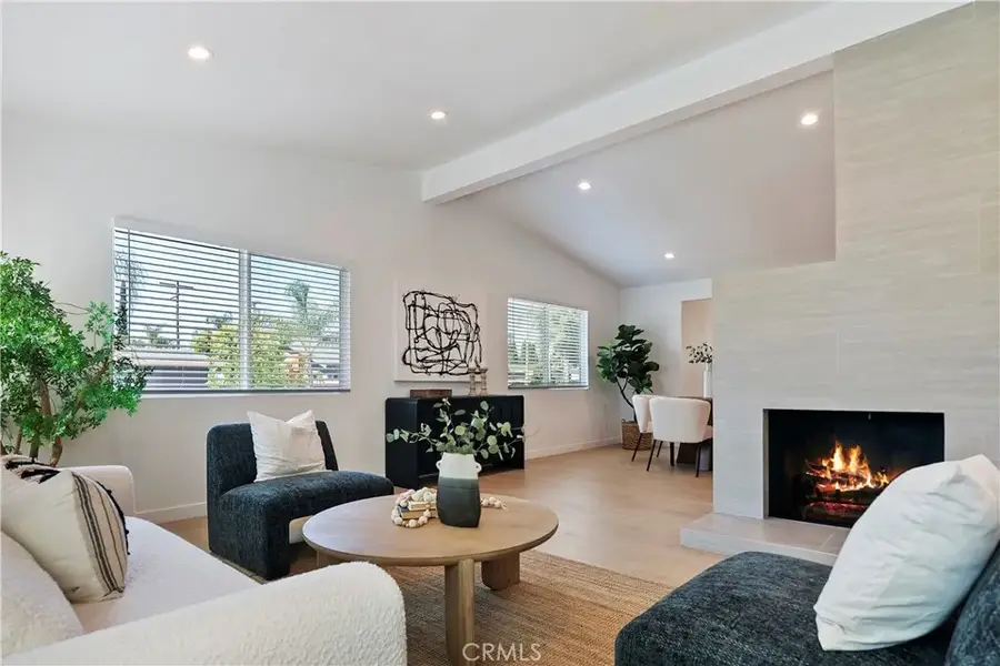 7333 Mclaren, West Hills, CA 91307 - #3