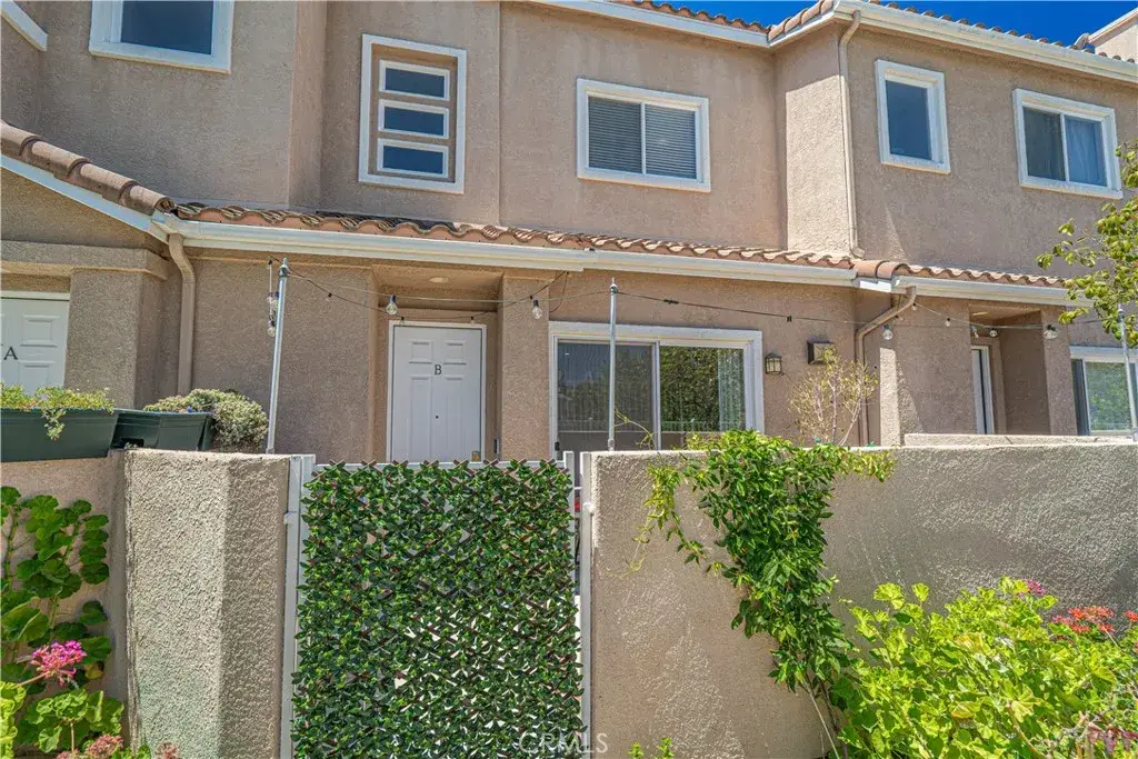 25708 Holiday Circle #B, Stevenson Ranch, CA 91381 - #1