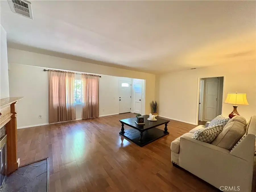 13198 Brand Boulevard, San Fernando, CA 91340 - #2