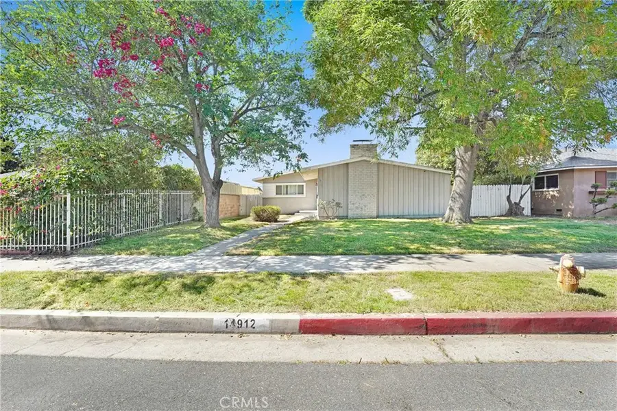 14912 Chatsworth, Mission Hills, CA 91345 - #2