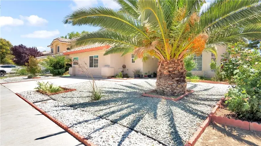 2608 Overland Avenue, Lancaster, CA 93536 - #2