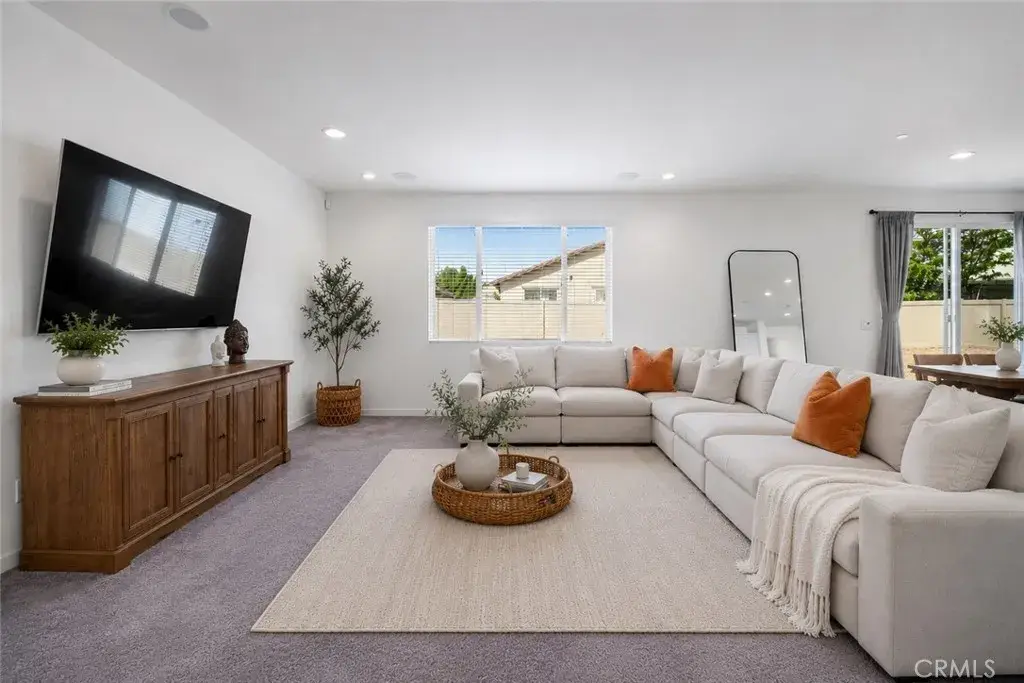 45025 43rd West, Lancaster, CA 93536 - #1