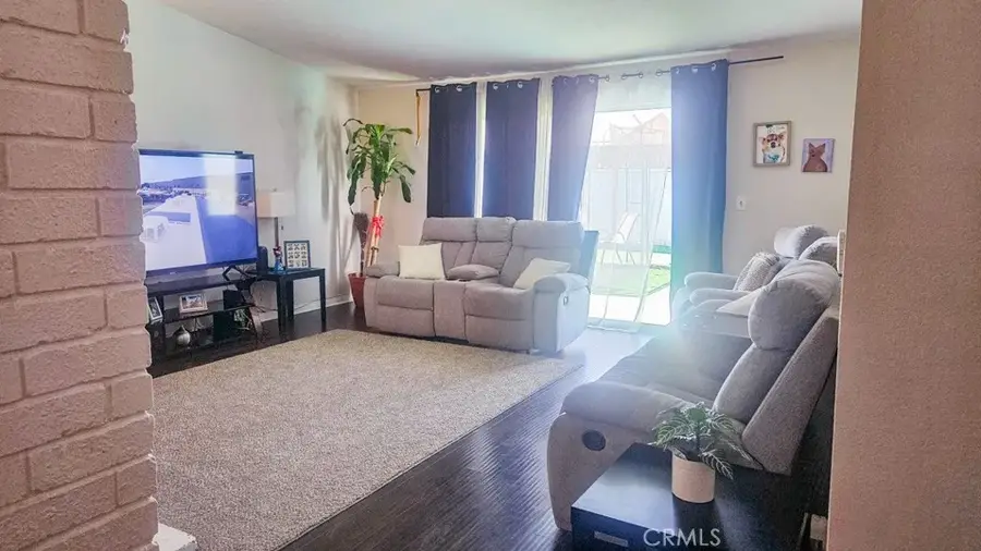 1046 W Holguin, Lancaster, CA 93534 - #3