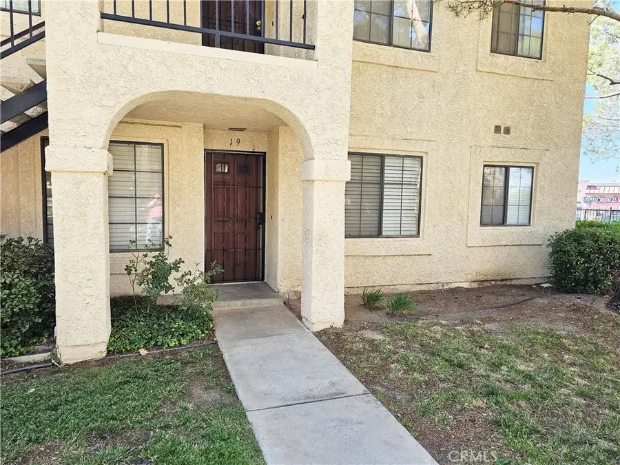 2554 Olive Drive #19, Palmdale, CA 93550 - #2