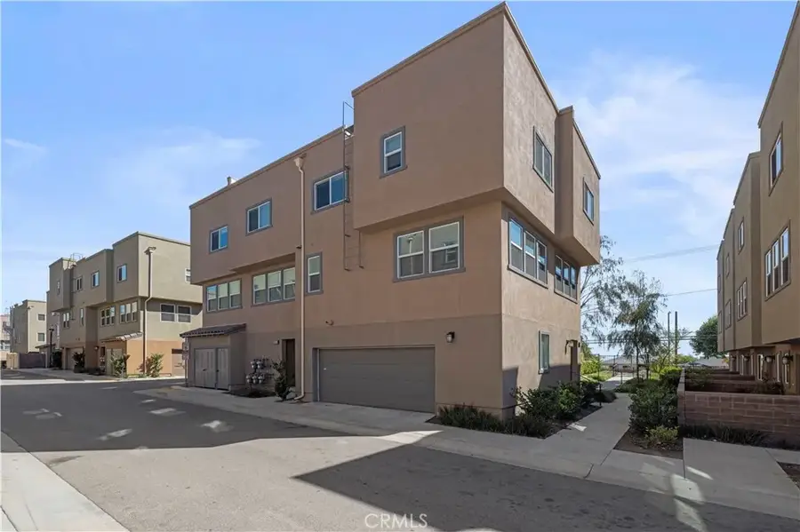 12827 Watt Lane #E, Sylmar, CA 91342 - #3