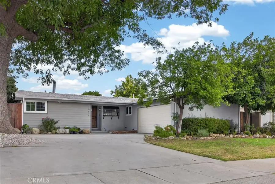 10814 Debra Avenue, Granada Hills, CA 91344 - #2