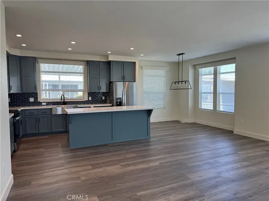 8801 Eton #123, Canoga Park, CA 91304 - #3