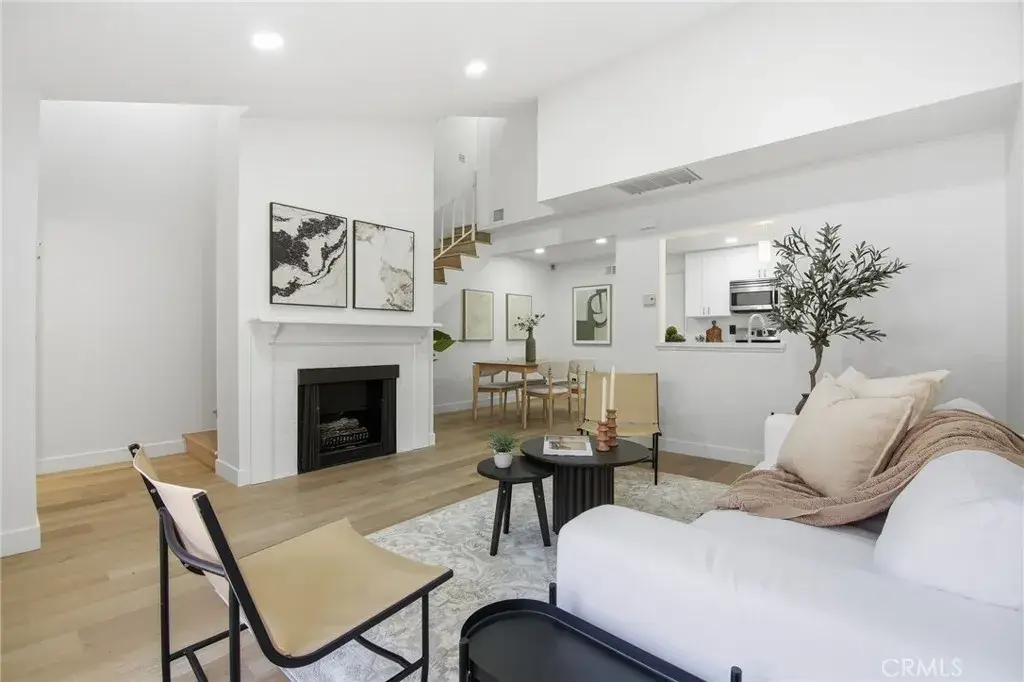 3342 Elm Avenue #26, Long Beach, CA 90807 - #1
