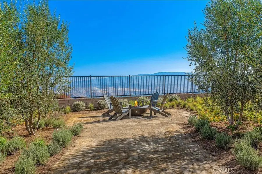 28422 Old Springs Road, Castaic, CA 91384 - #2
