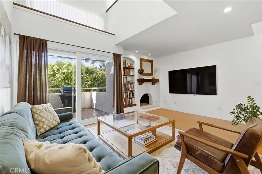 10926 Bluffside #25, Studio City, CA 91604 - #3