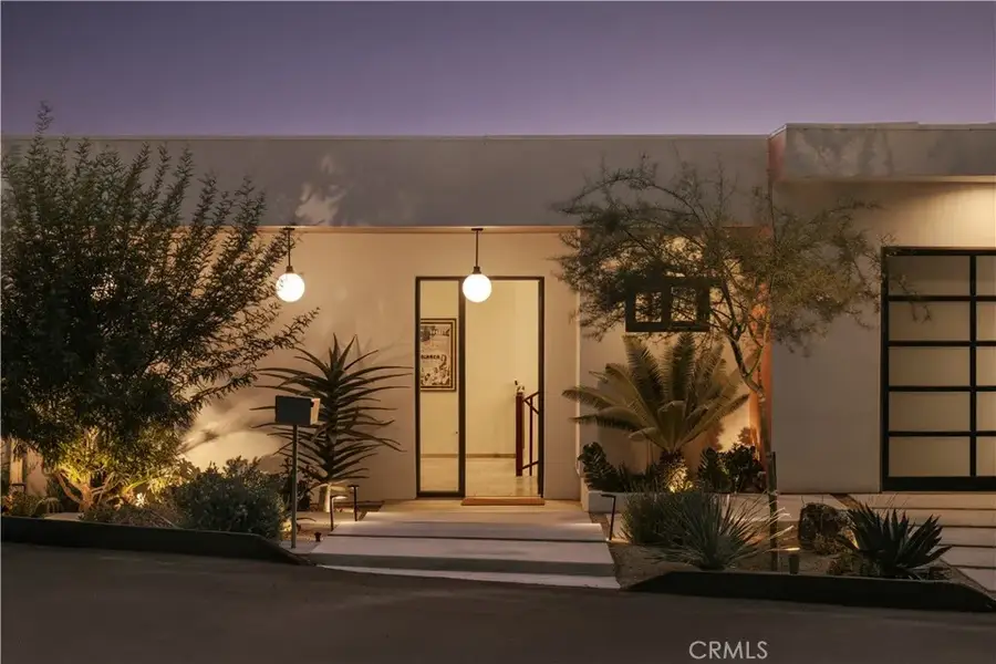 4671 Bedel Street, Woodland Hills, CA 91364 - #3
