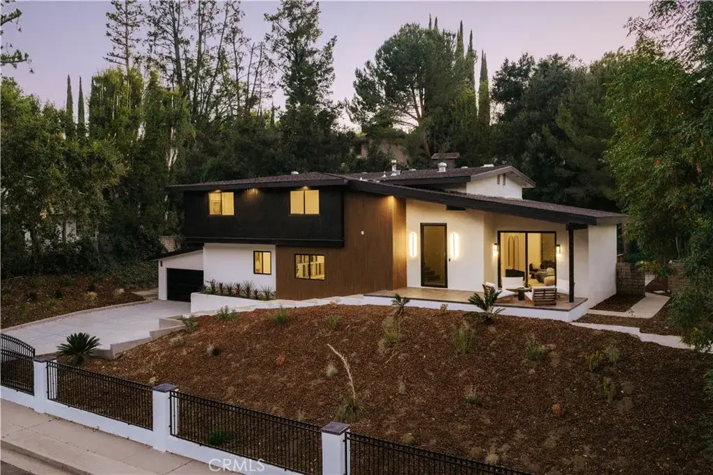 4041 Vanalden Avenue, Tarzana, CA 91356 - #1