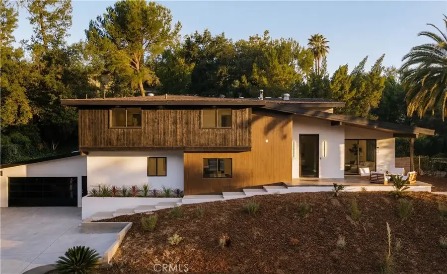 4041 Vanalden Avenue, Tarzana, CA 91356 - #2