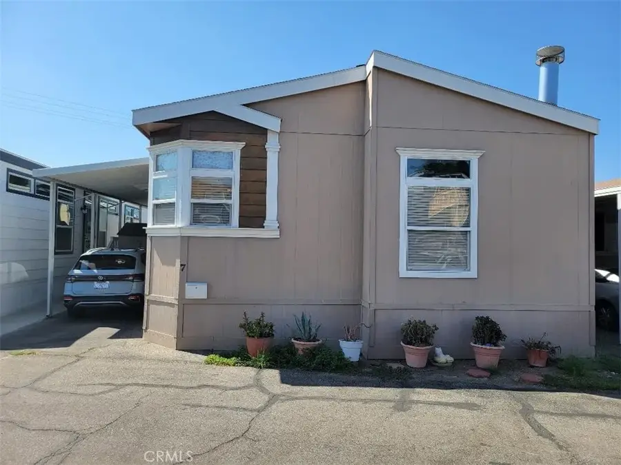 7 Dorchester, Northridge, CA 91324 - #2