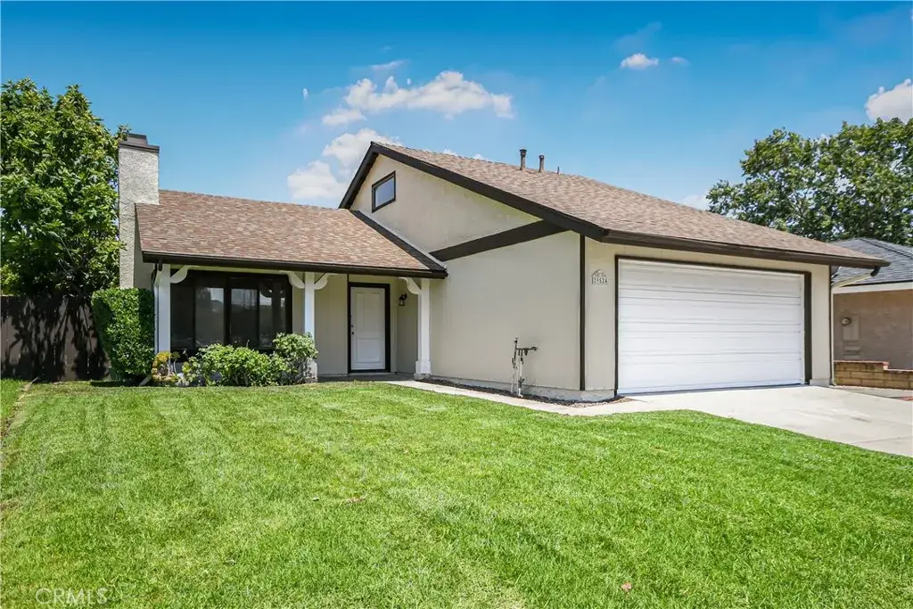 29524 Cambridge, Castaic, CA 91384 - #1