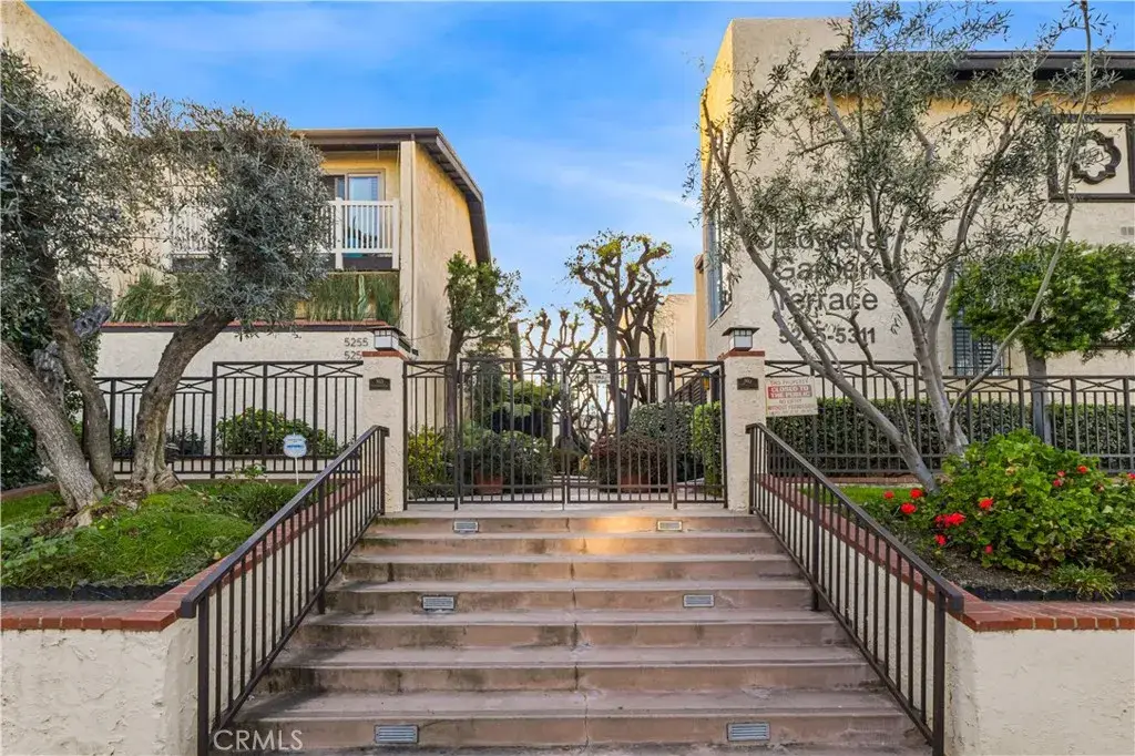 5255 Coldwater Canyon #E, Sherman Oaks, CA 91401 - #1